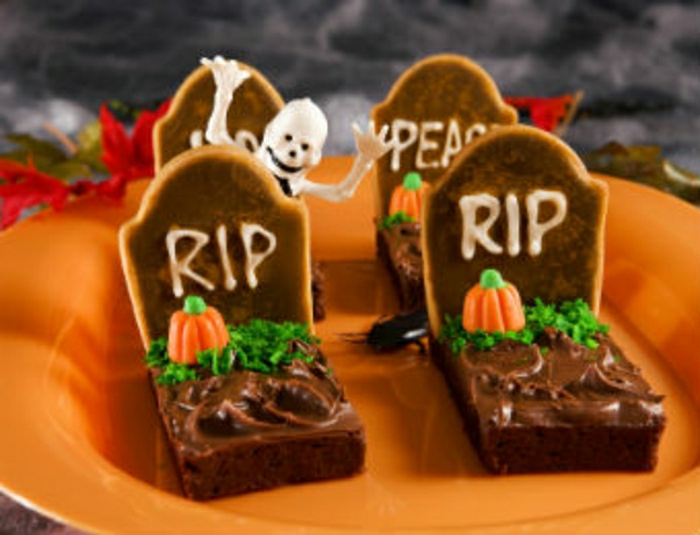 Halloween-Süßigkeiten-rip-resized