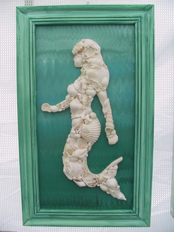 art-Installation-Meerjungfrau-Muscheln-Schalen-originell-kreativ-schöpferisch