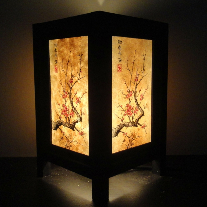 asiatische-Nachttischlampe-japanischer-Baum-Muster-zen-art