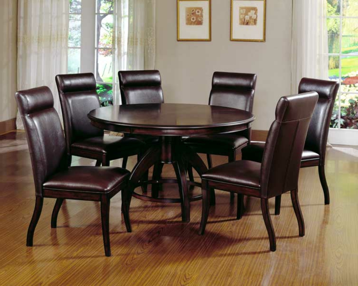elegantes-Möbel-Set-Esstisch-rund-Holz-Leder-Stühle-gleiche-Farbe