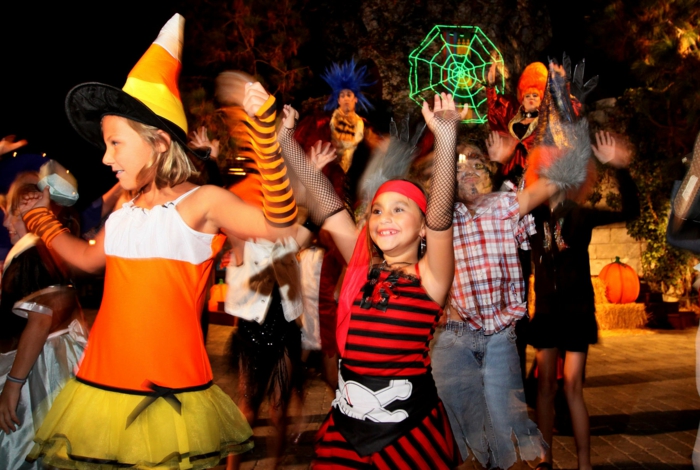 halloween-für-kinder-tolle-party-machen