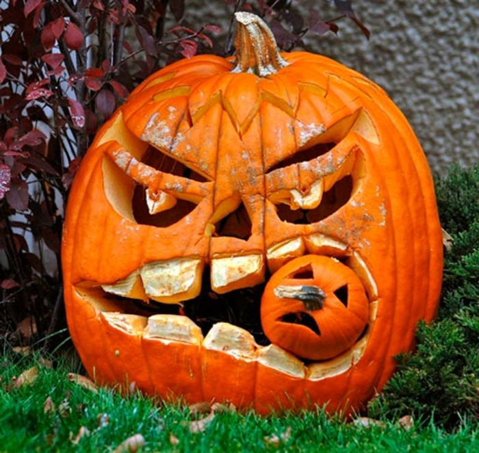 halloween-kürbisse-kreative-dekoration