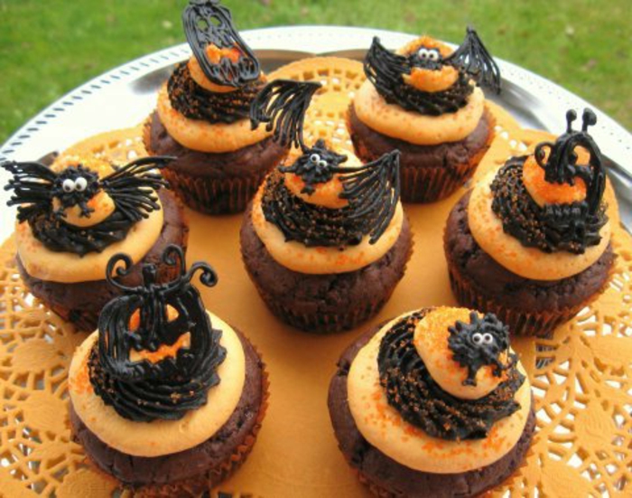 Coole Vorschläge für Halloween Süßigkeiten und Mini-Kuchen ...