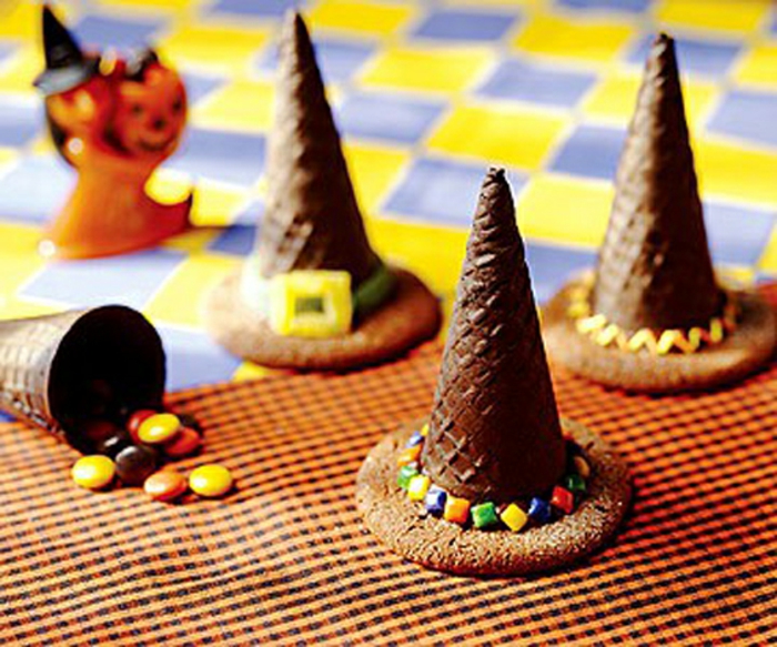 halloween-süßigkeiten-hexen-hüte