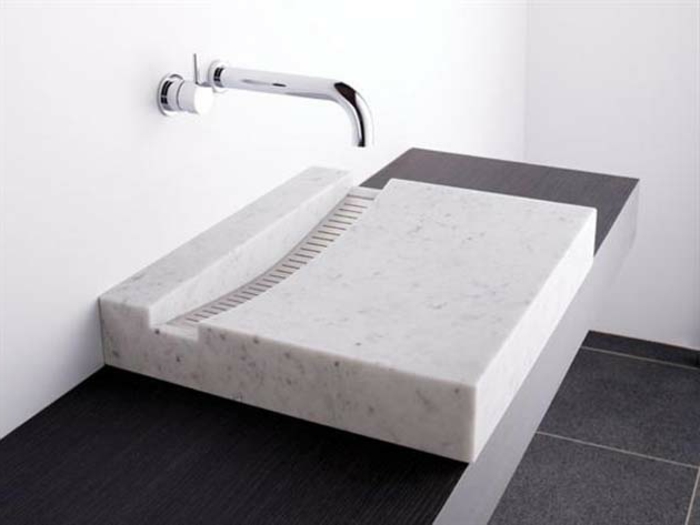 kleine-waschbecken-design-in-weiß