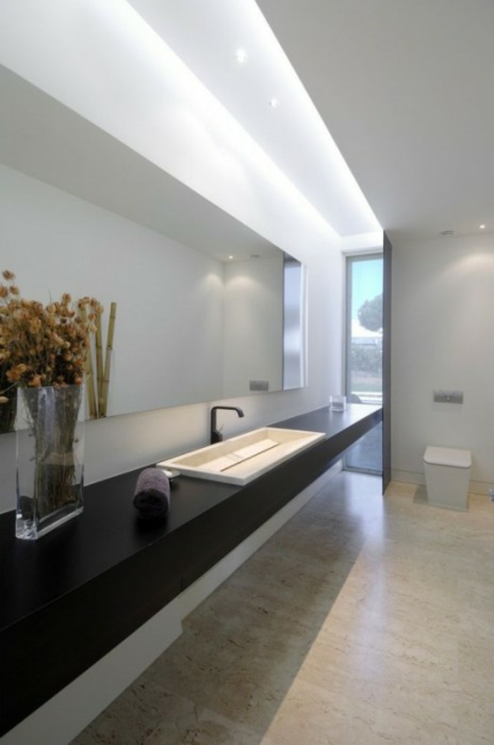 led-indirekte-beleuchtung-für-badezimmer-große-spiegel