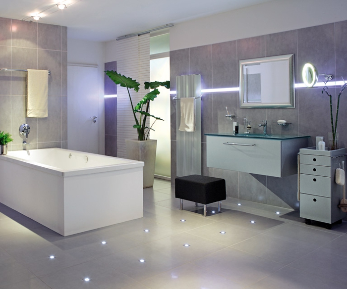 led-indirekte-beleuchtung-für-badezimmer-lila