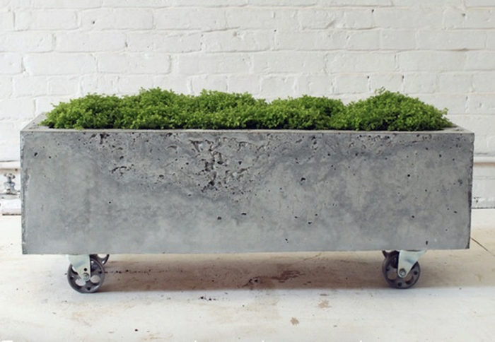 pflanzkübel-aus-beton-einmaliges-modell