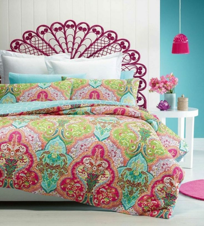 romantisches-Schlafzimmer-süße-Dekoration-Bettwäsche-Boho-Stil