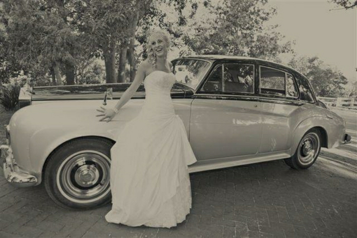 vintage-auto-hochzeit-schwarz-weiß-resized
