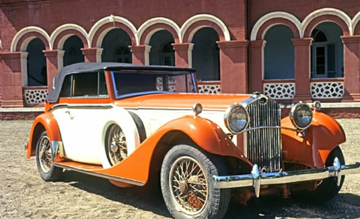 vintage-auto-orange-resized