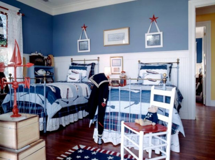 wandfarbe-blau-wunderschönes-kleines-schlafzimmer