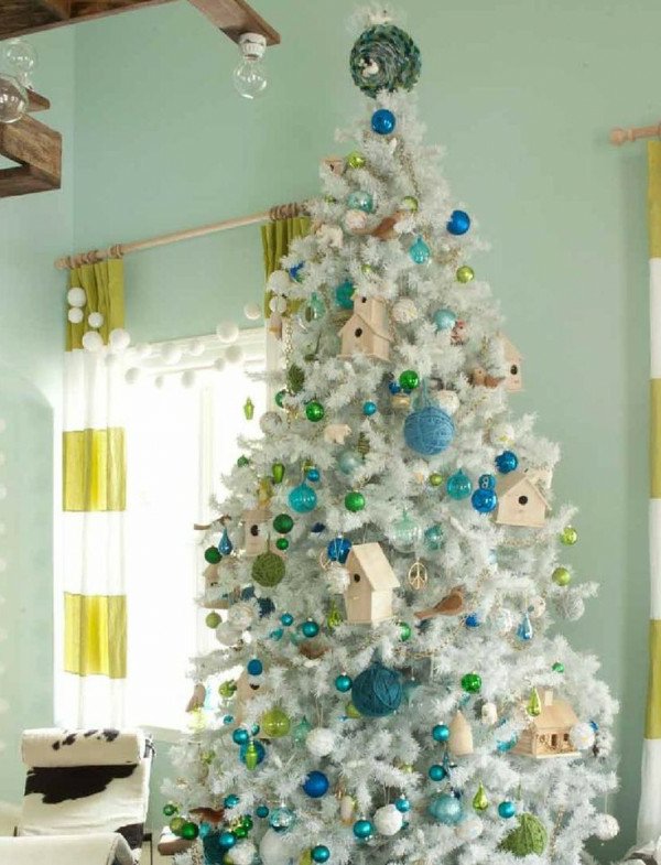 weisser-Tannenbaum-Spielzeug-weihnachtsbaum-künstlich