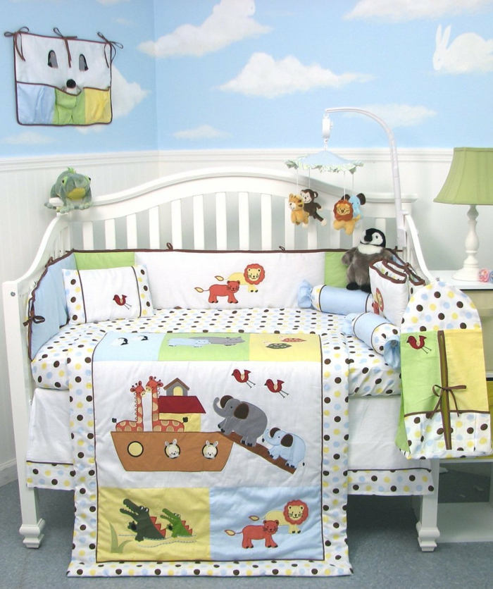Babyzimmer-Baby-Bettwäsche-frische-Farben-Waldtiere-Zeichnungen
