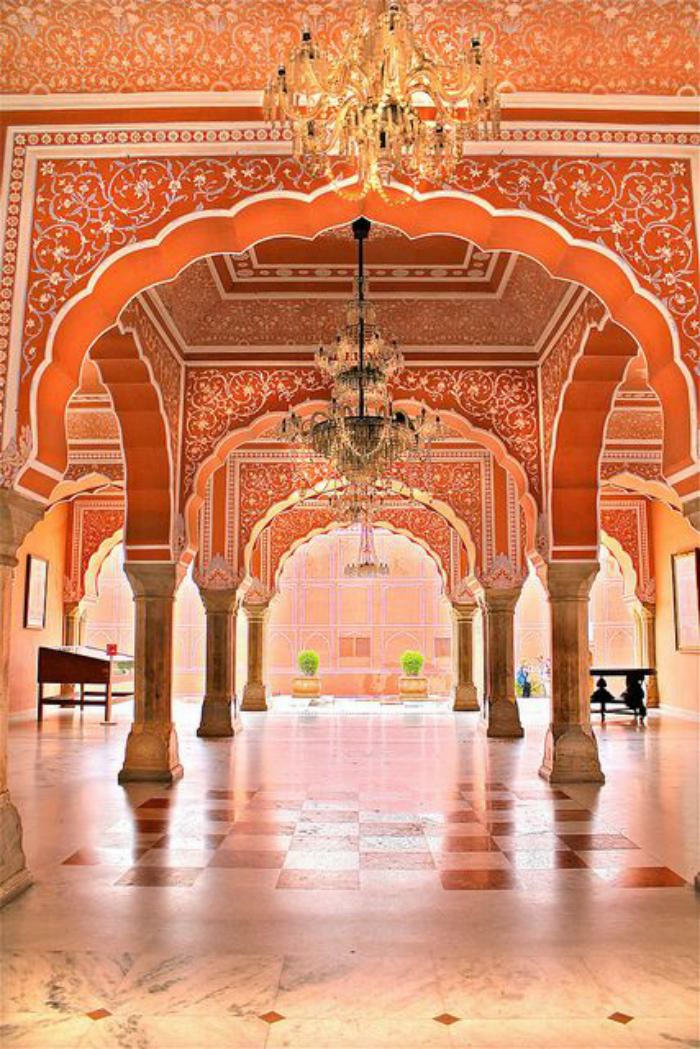 Indien-Rundreise-Indian-Atmosphäre-Architektur-monumental