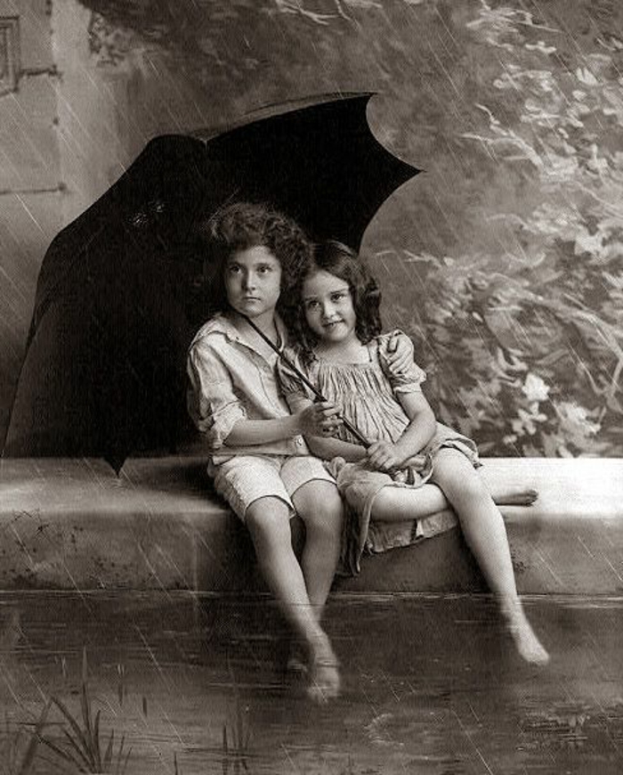 Kinder-Junge-Mädchen-schwarzer-kinderregenschirm