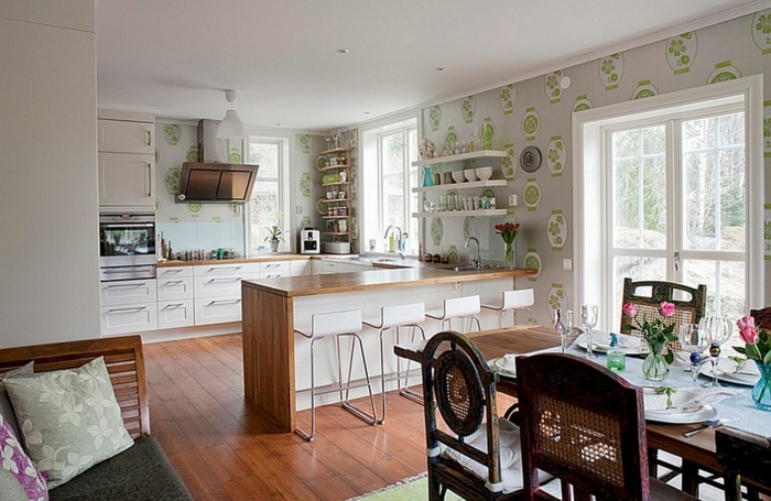 Küchen-Tapeten-schlichtes-Muster-Vasen-schöne-Tischdekoration