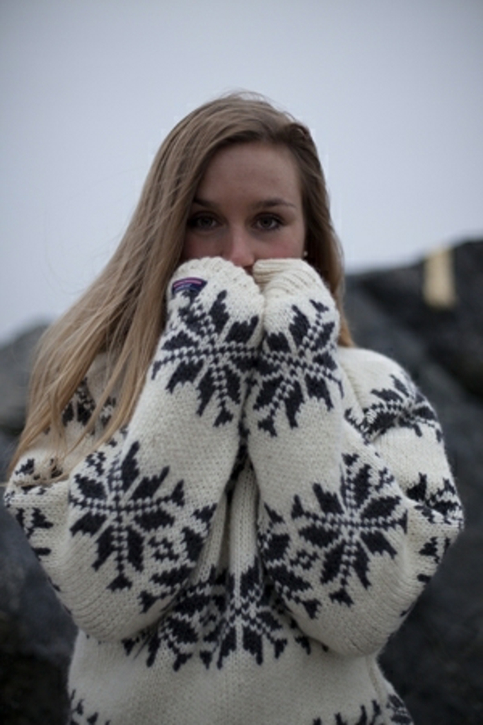 Norweger-Pullover-winter-schwarz-weiß