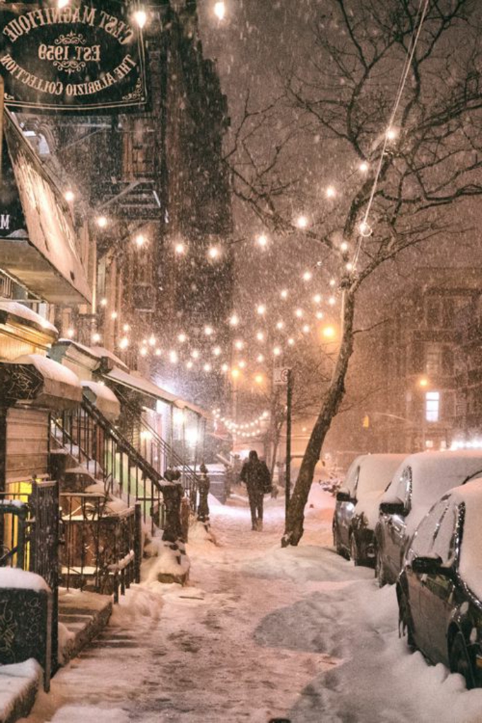 Winter-Nacht-New-York-City-Straßen-Schnee-Leuchten-Dekoration