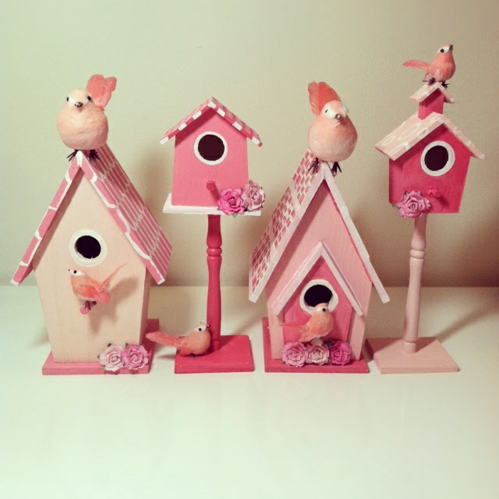 dekorative-vogelhäuser-rosa-Nuancen-kokette-DIY-Idee