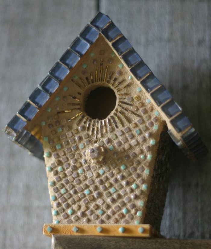 einzigartiges-vogelhaus-DIY-Deko-schöne-Dekoration-Mosaik