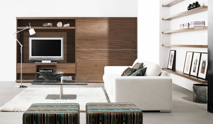 geniale-wohnzimmer-idee-sofa-in-weiß