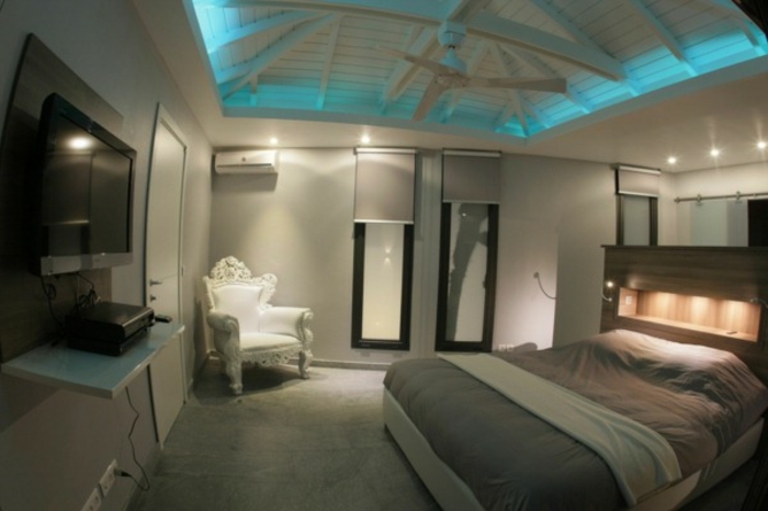 indirekte-beleuchtung-decke-selber-bauen-modernes-schlafzimmer