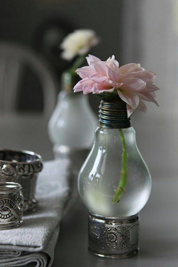 kreative-vintage-Deko-Glühbirne-Vase-Blume