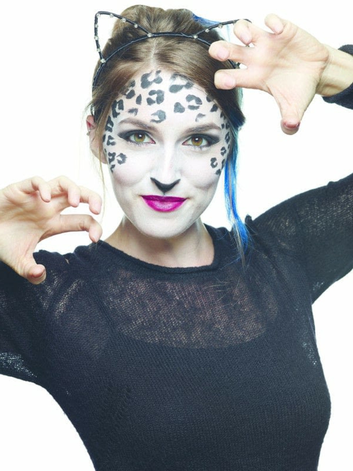 leopard-gesicht-schminken-tolle-frau-mit-einem-lustigen-look