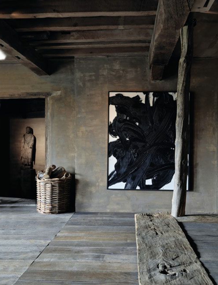 rustikales-Interieur-abstraktes-Wandbild-schwarz-weiß-Kontrast-Akzent-im-Raum
