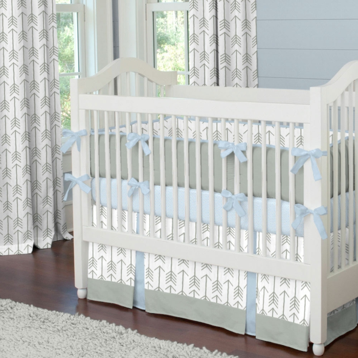 schlichtes-Modell-babybettwäsche-für-Jungen-blaue-Bänder