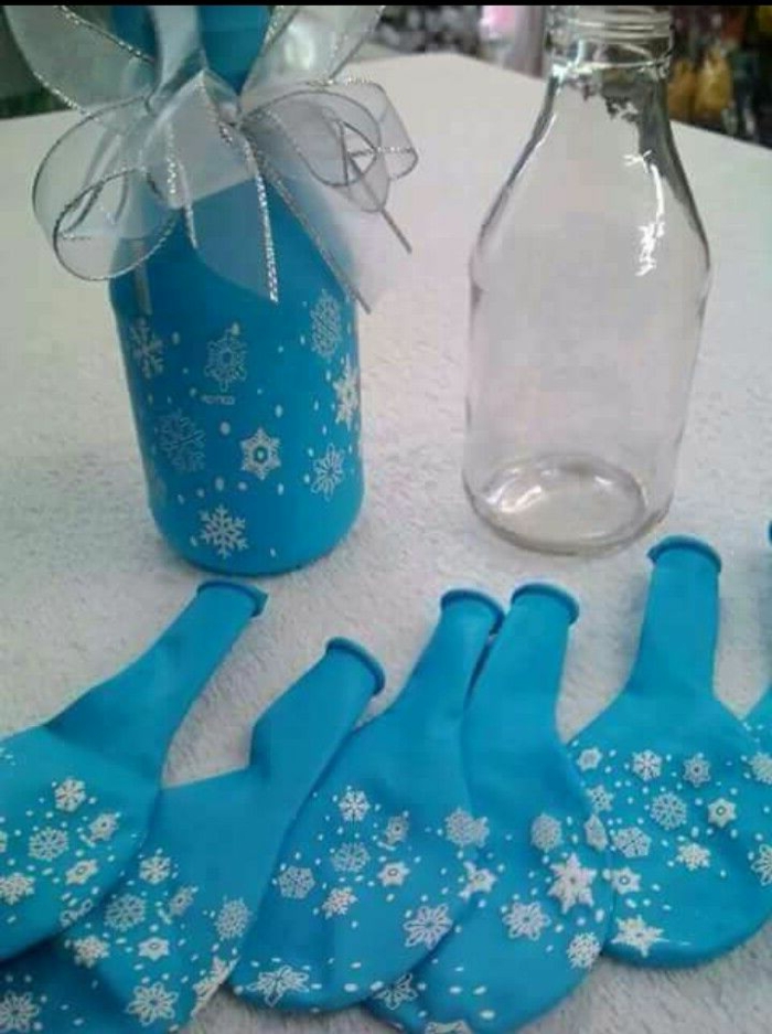 selber-basteln-winter-Dekoration-Flaschen-Ballons-Bänder