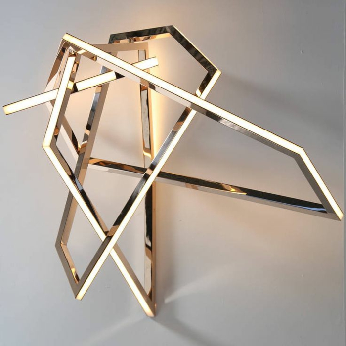 ungewöhnliche-Licht-Skulptur-seltsame-Form-abstrakte-Zimmer-Deko