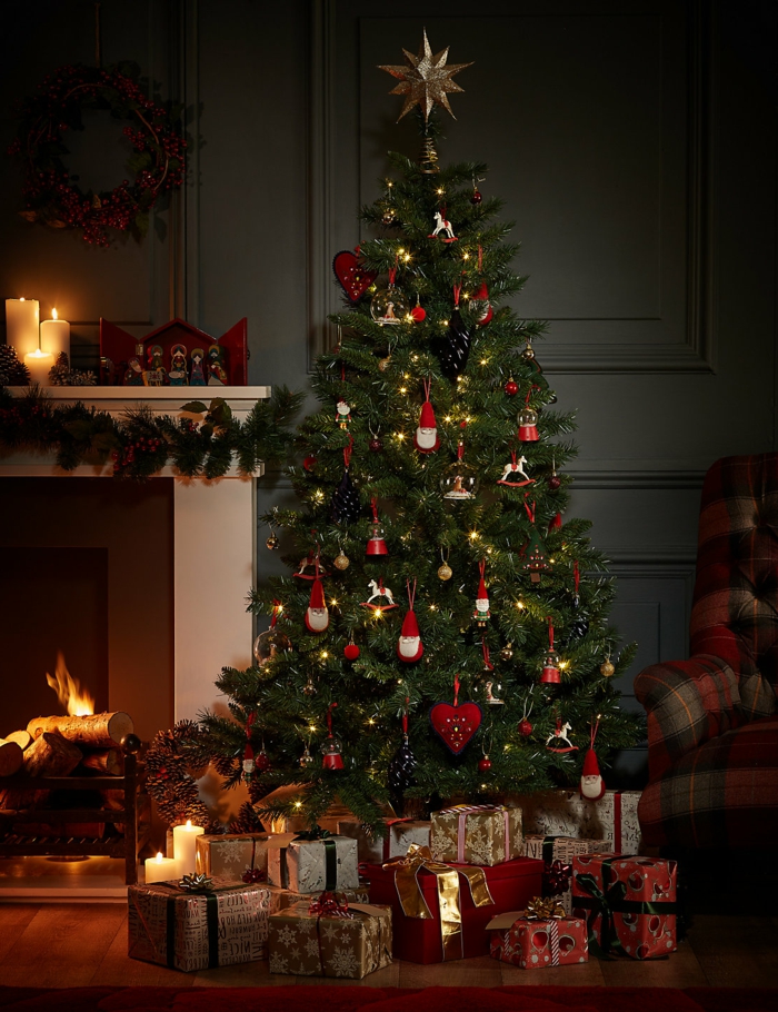 weihnachtsbeleuchtung-für-innen-tannenbaum