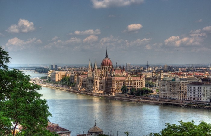 Budapest-Ungarn-berühmte-sehenswürdigkeiten-in-europa-städtereise-europa