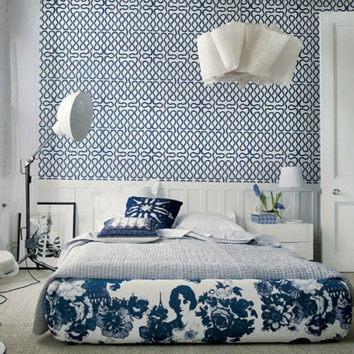 Elegante-Bettwäsche-blau-modernes-schlafzimmer
