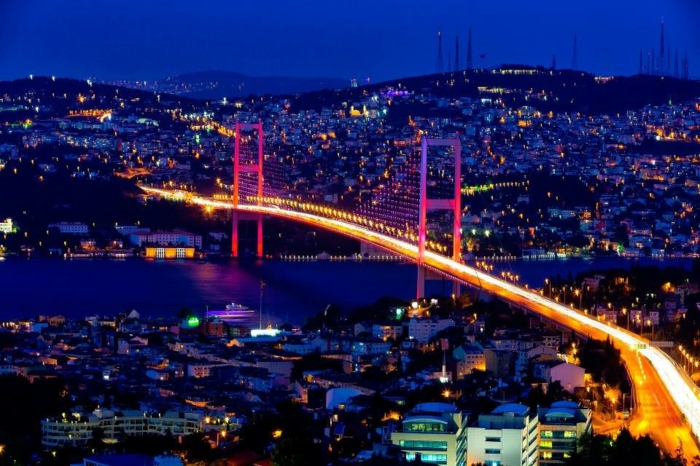 Sehenswürdigkeiten-Istanbul-in-der-nacht
