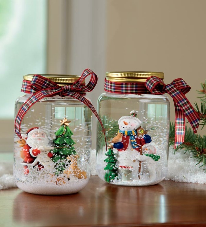 bastelideen-für-weihnachten-süße-schneemänner-und-häuser-in-bechern