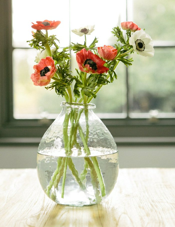 blumenvasen-glas-deko-vase-frische-Feldblumen