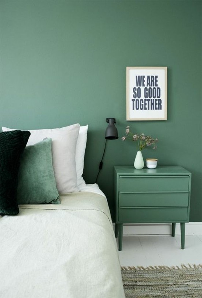coole-schlafzimmer-wandgestaltung-grüne-Farbe-farbige-Wände