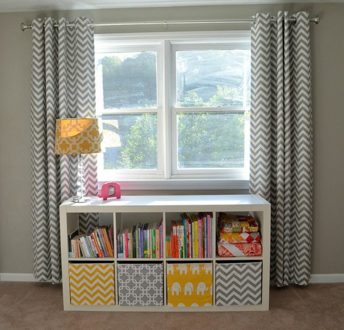 moderne-gardinen-für-wohnzimmer-weiß-grau