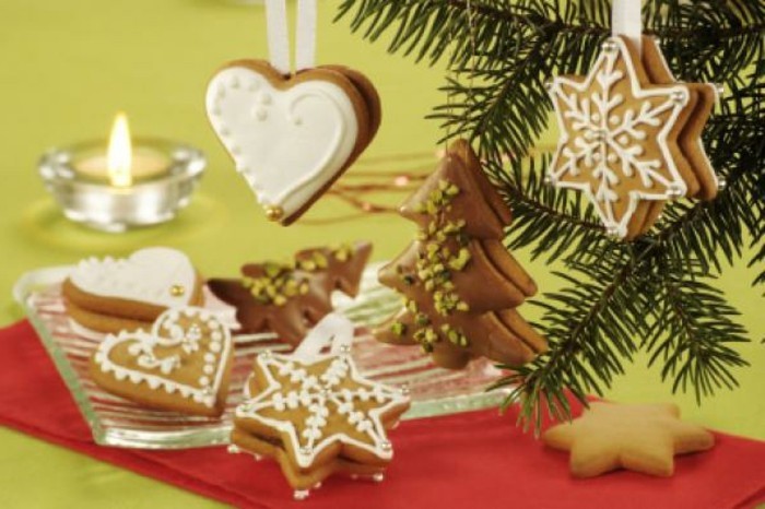 selbstgemachte-geschenke-zum-weihnachten-moderne-süße-deko-für-den-weihnachtsbaum-zum-essen