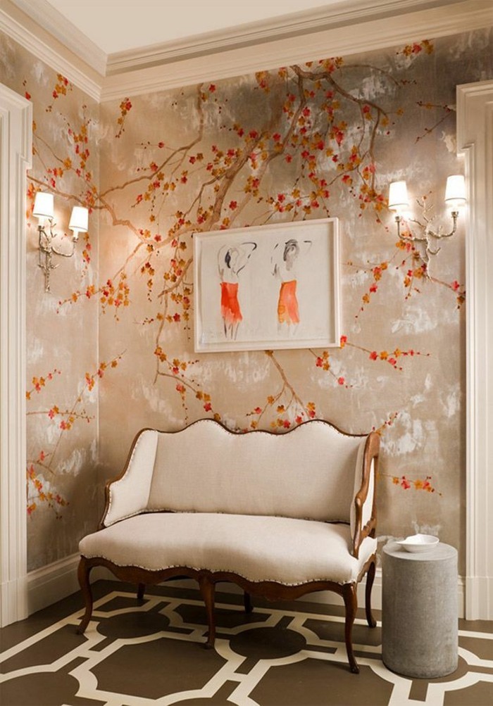 stilvolles-Zimmer-schöne-tapeten-seltsames-Wandbild-orange-Akzente