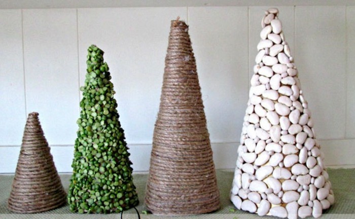 weihnachtsgeschenke-selbst-gemacht-moderne-tannenbäume-als-dekoration