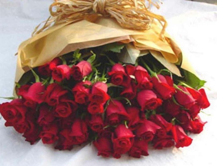 Rosenstrauss-groß-viele-rosen