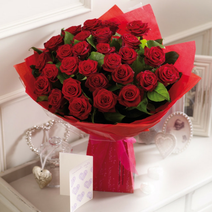 Rosen strauß-verschicken-elegant-für-valentinstag