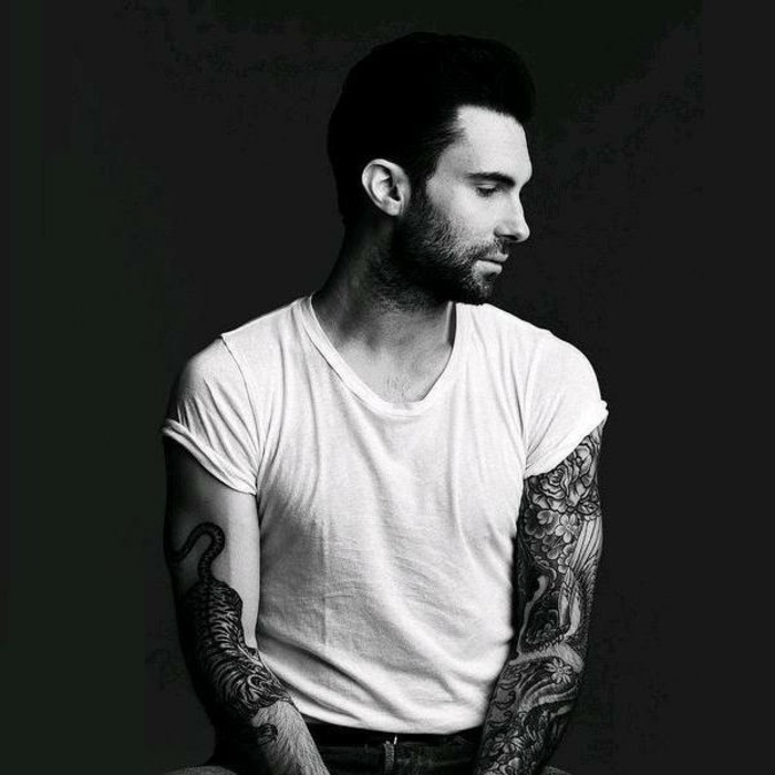 Tattoo-Motive-Männer-tätowierte-Ärme-Adam-Levine
