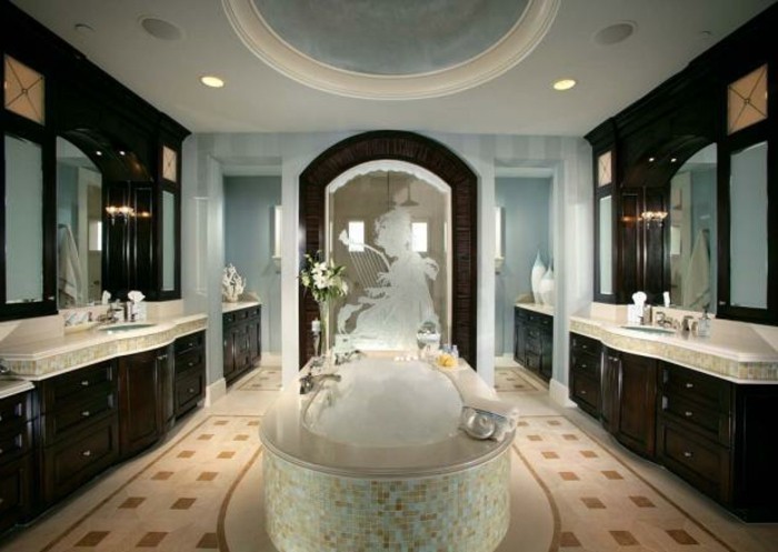 bad-gestalten-ideen-luxuriöses-modell-elegante-badewanne