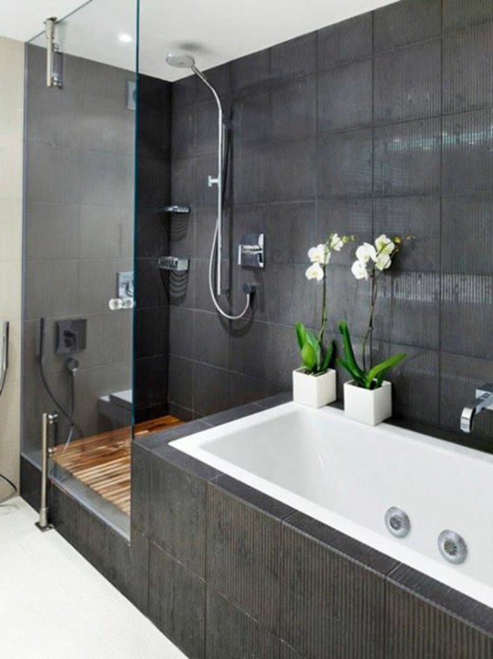 coole-Wandfarben-Ideen-graue-Badezimmer-Wände