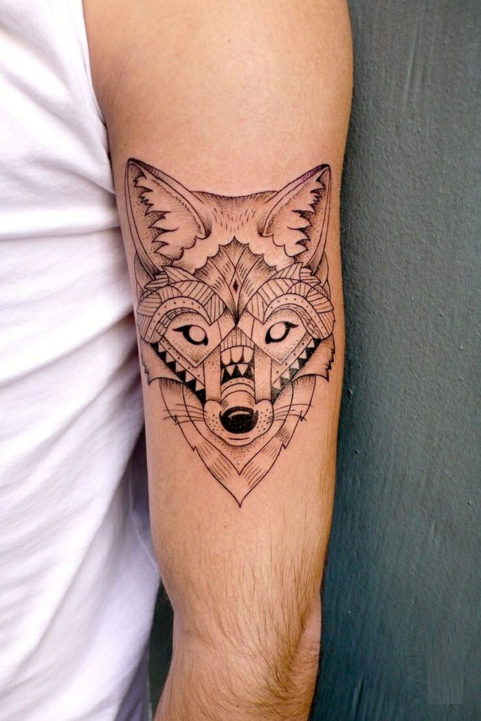 Geometrisch tattoo unterarm mann Kleine Tattoos